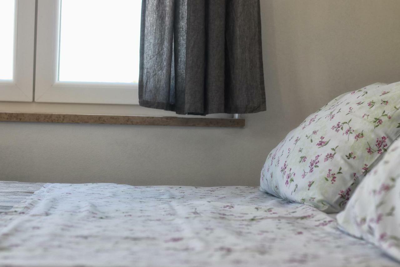 רוביני Apartments Korina & Dadi מראה חיצוני תמונה